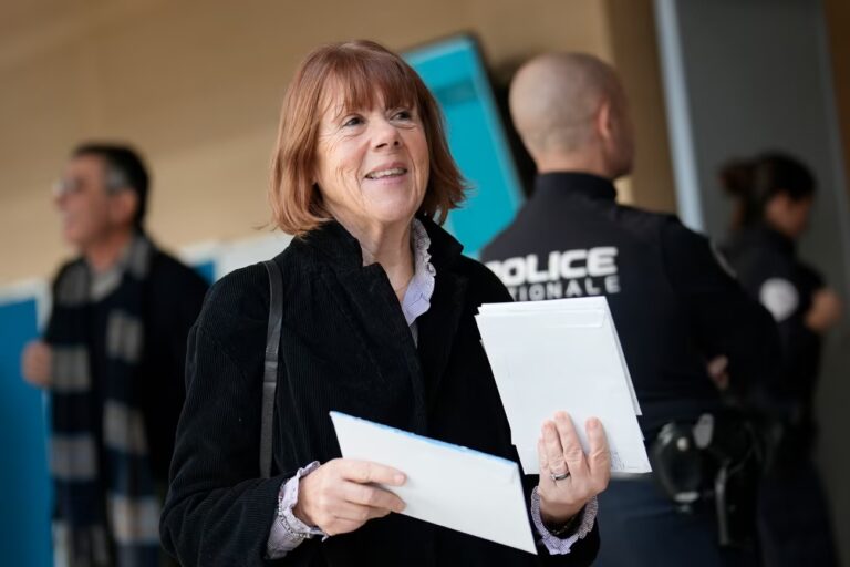 Gisèle Pelicot får fransk hedersutmärkelse