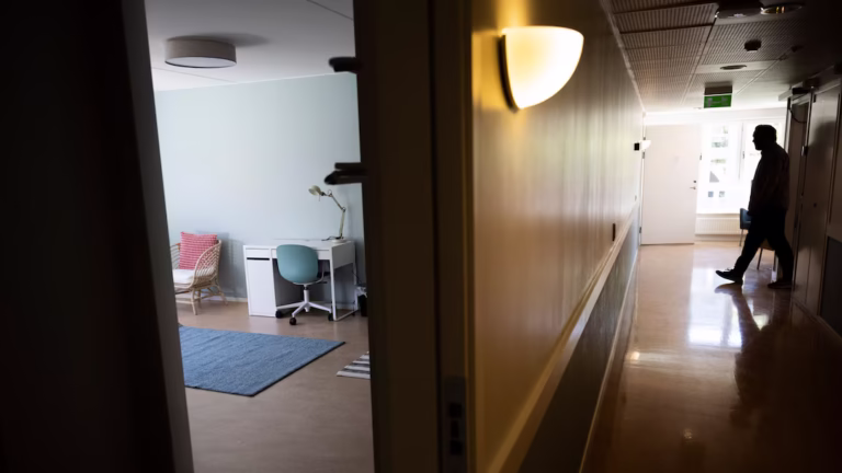 Polis larmar om prostitution på tre HVB-hem: ”Toppen av ett isberg”