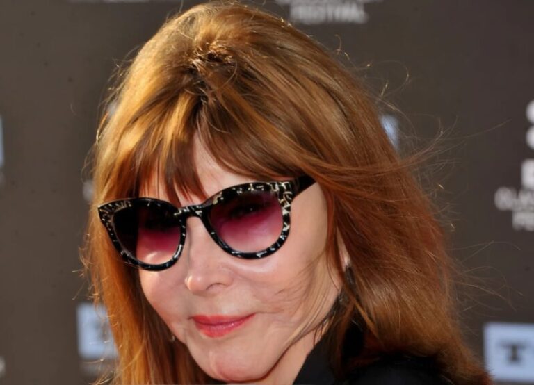 Hon var en superstjärna i början av 50-talet, men blev plötsligt svartlistad och slutade agera.