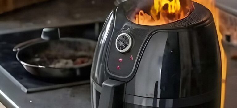 I dag la jag märke till en märklig doft, och strax därefter såg jag att min varmluftsgrill hade börjat brinna. Jag blev verkligen tagen på sängen när jag fick veta orsaken till det hela.