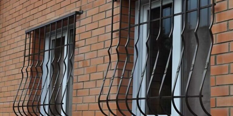 Välvda Fönster Barer: Inte Bara för Ser – Den Överraskande Sanningen Avslöjas