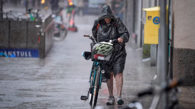 SMHI utökar regnvarningen