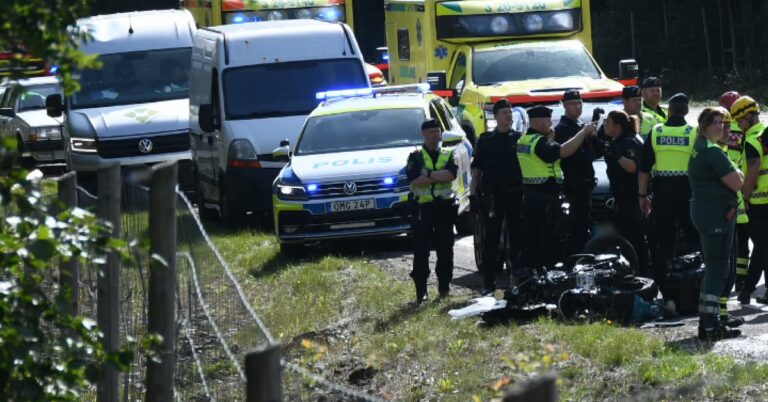 “Dödsolycka i Hagsta – motorcyklist omkom efter fruktansvärd krasch!”