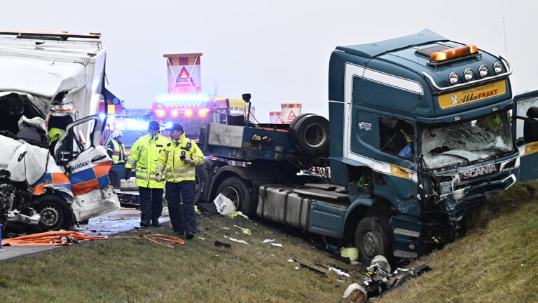 Skanska i kris efter fruktansvärd olycka – vittnen berättar om kaotiska scener!