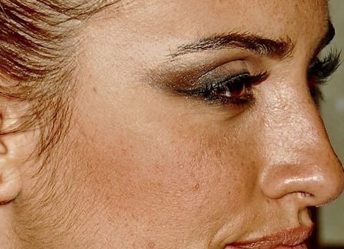 «Sju av de sämsta kändisbilderna som någonsin tagits: Paparazzin dök upp vid perfekt tid och plats!»