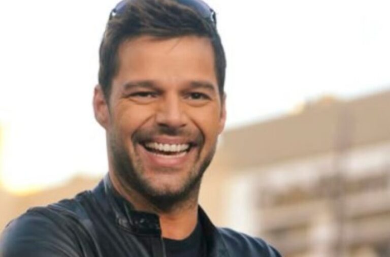 ’De är Nästan lika Lång Som Han Är”: Vad Gör Ricky Martin ’ s 16-Åriga Tvillingarna Se Ut?