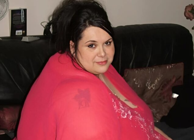 Denna kvinna en gång vägde 317 kg och kunde inte ta hand om sina egna barn: nu väger hon bara 113 kg